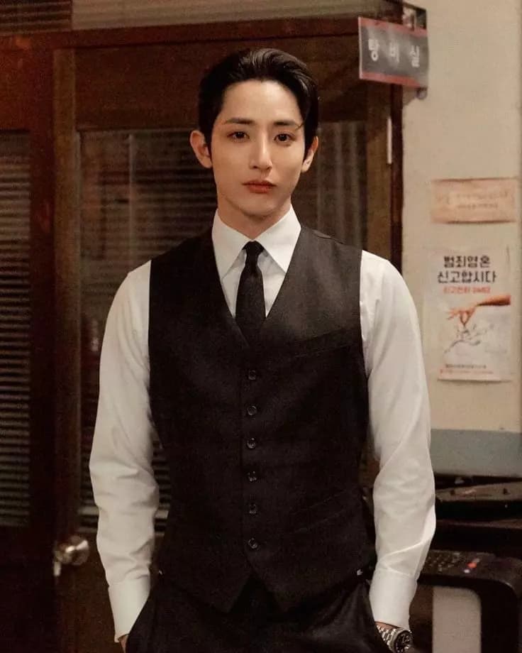 Lee Soo-hyuk thumbnail