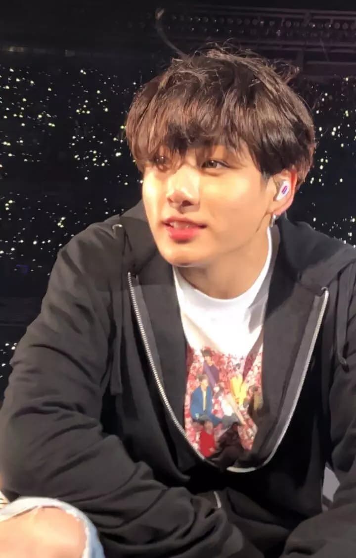 Jeon jung-kook thumbnail