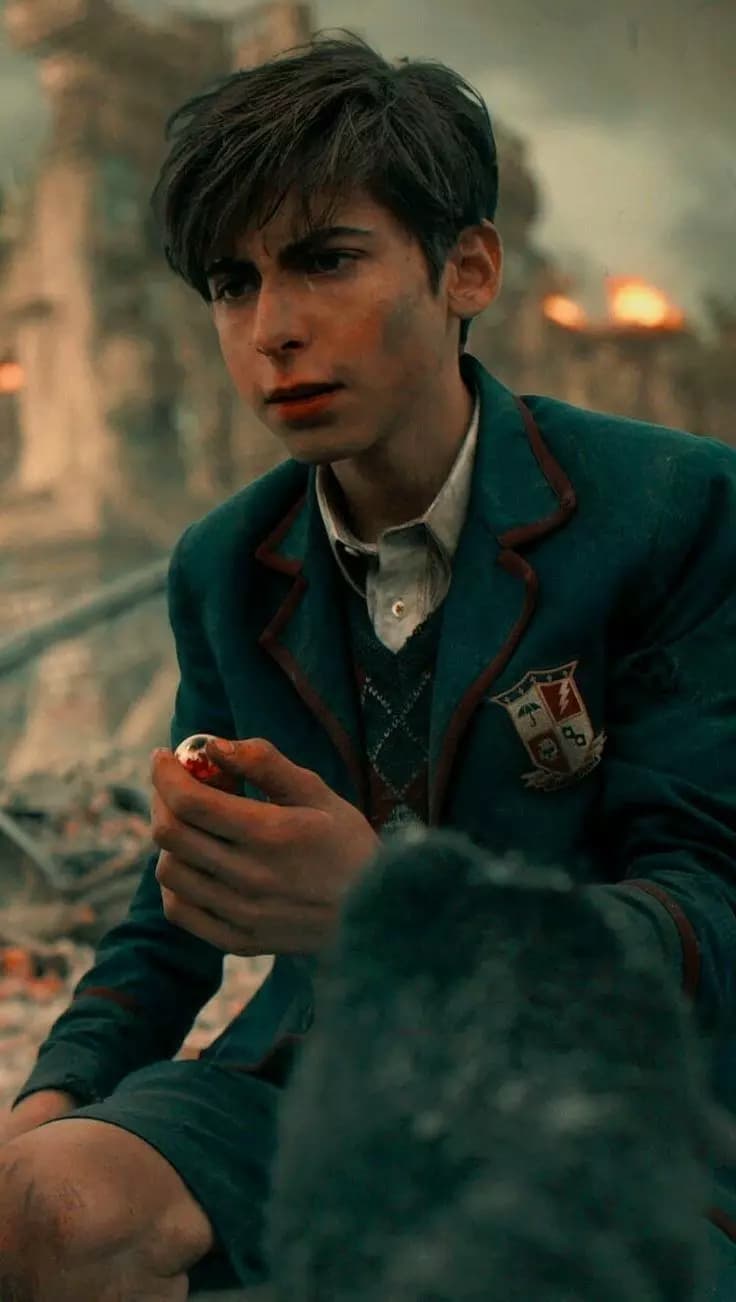 Five Hargreeves thumbnail