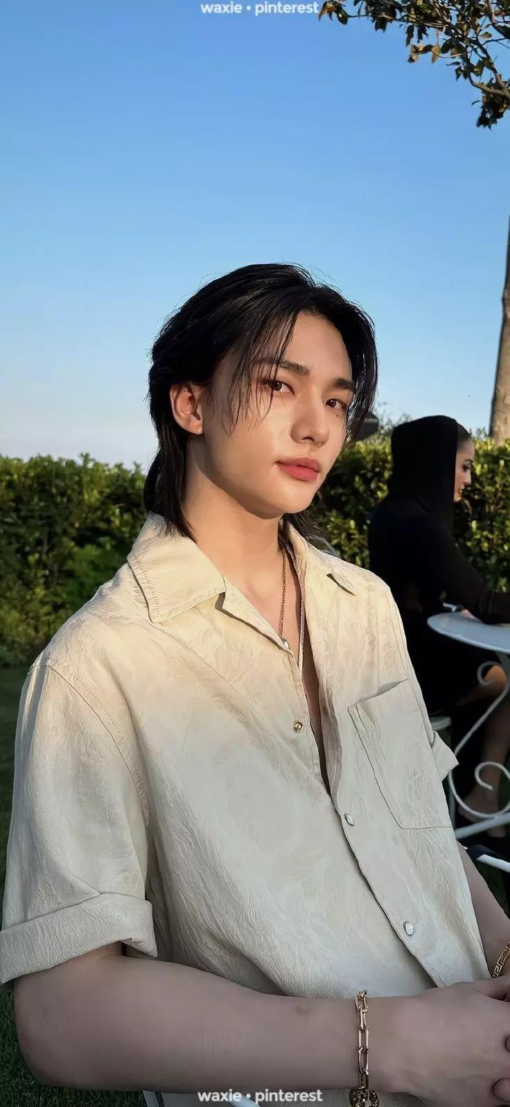 Hyunjin thumbnail