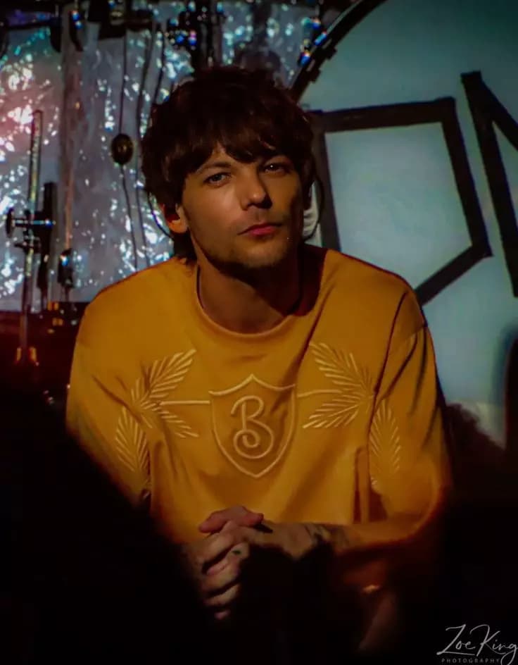 Louis Tomlinson thumbnail