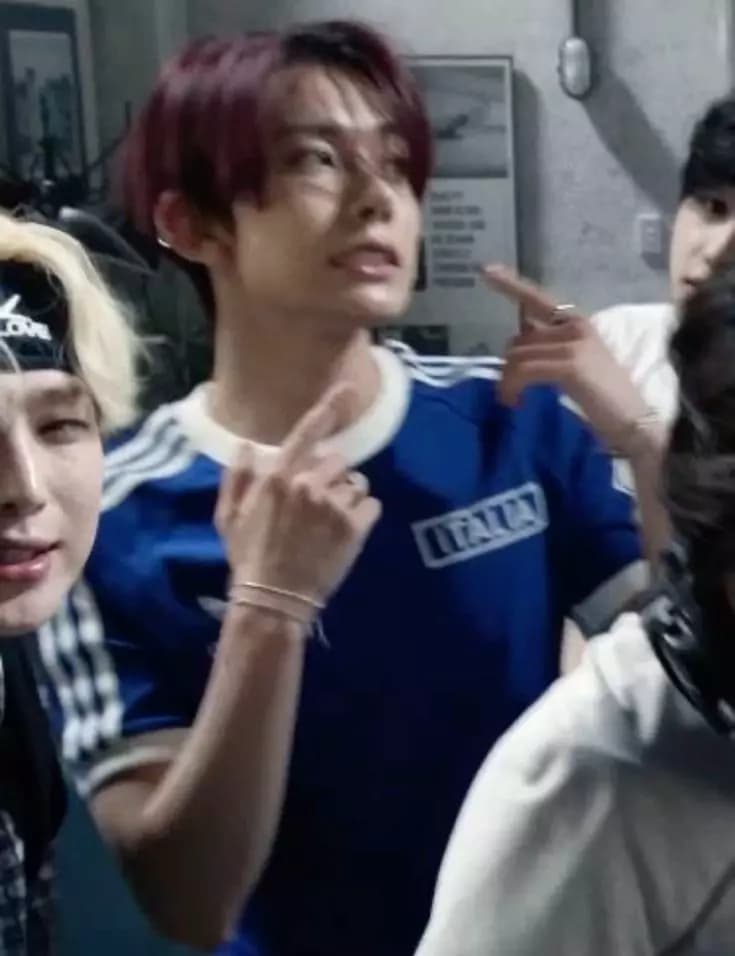 Heeseung thumbnail