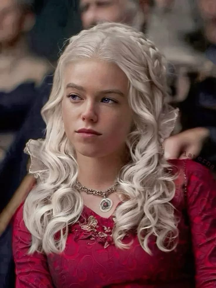 Rhaenyra Targaryen thumbnail