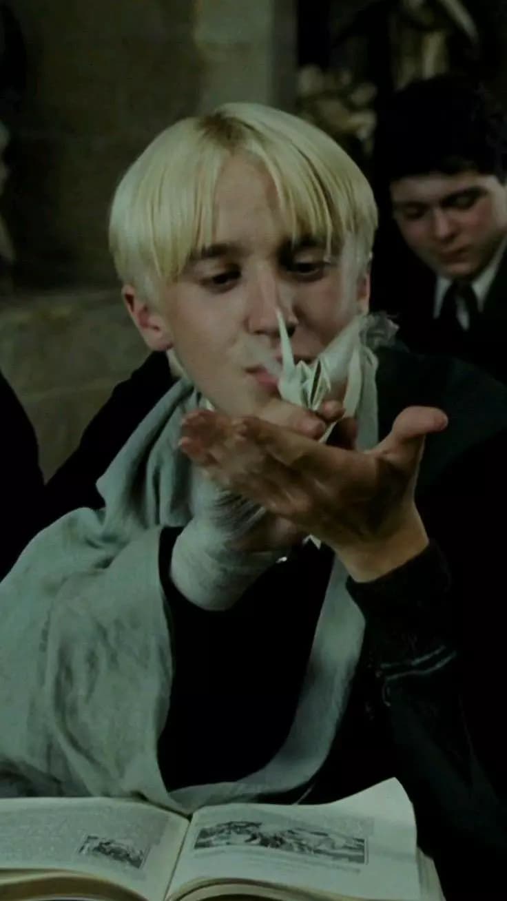 Draco Malfoy thumbnail