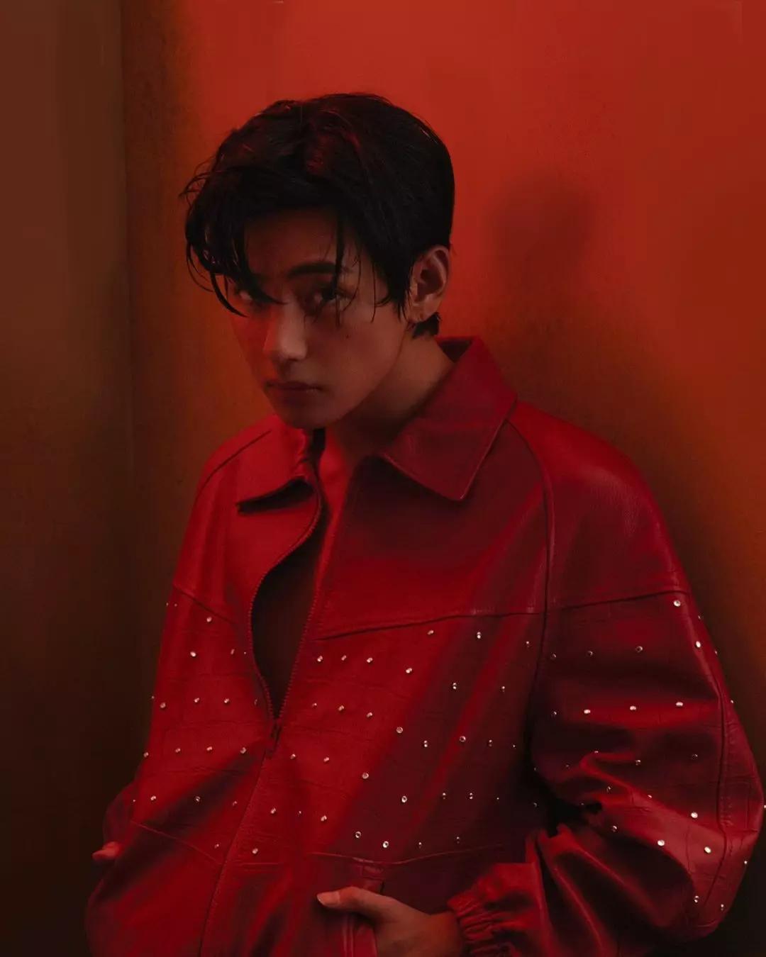 Kim Taehyung thumbnail
