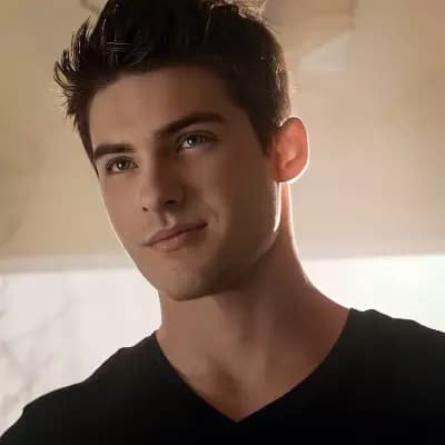 Theo Raeken thumbnail
