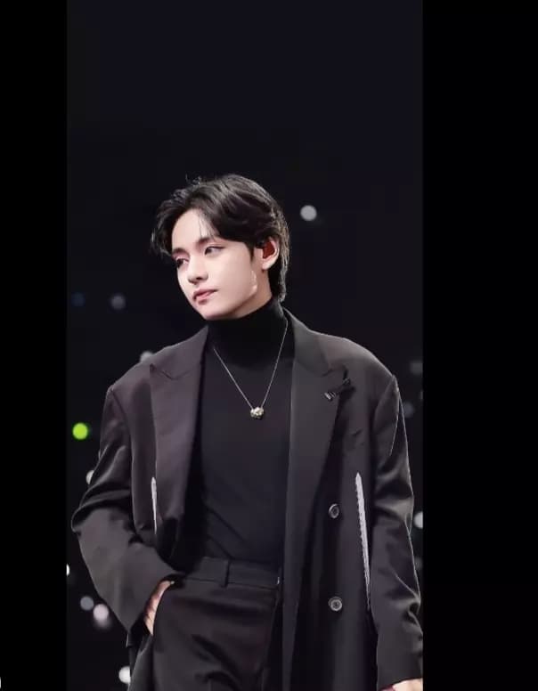 Kim Taehyung  thumbnail