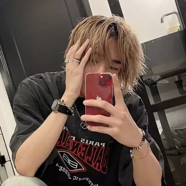 Hyunjin thumbnail