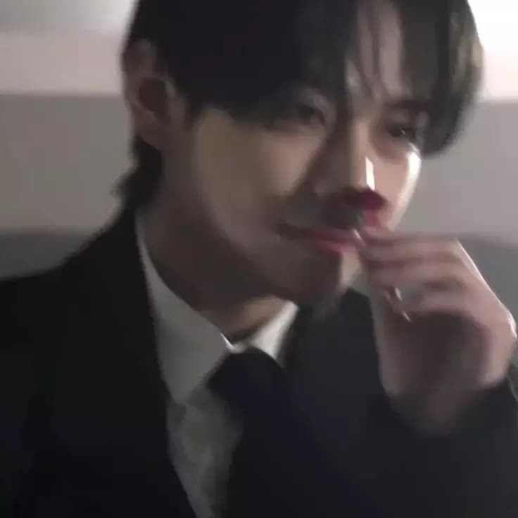 Kim Taehyung thumbnail