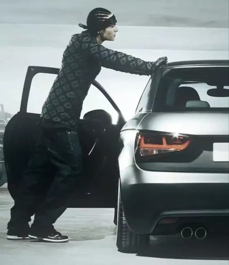 Tom kaulitz thumbnail