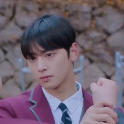 Lee Suho thumbnail