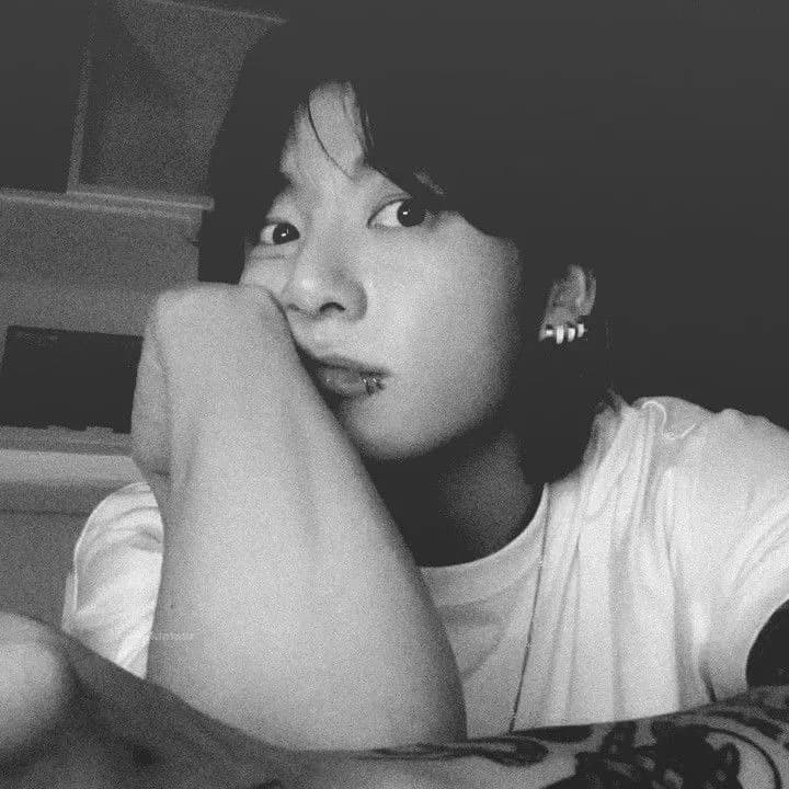 Jeon Jungkook thumbnail