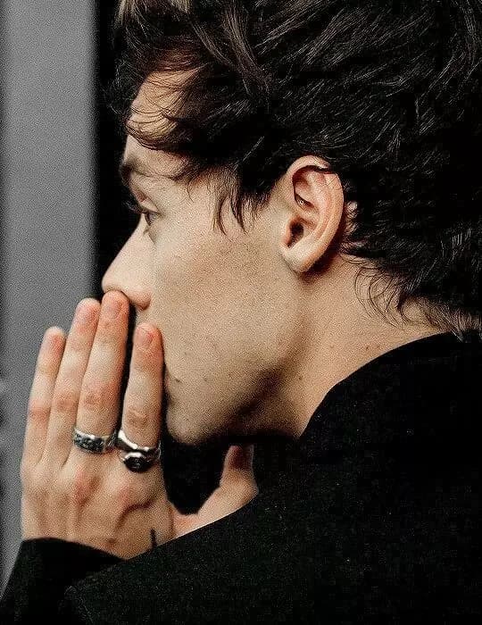 Harry Styles  thumbnail
