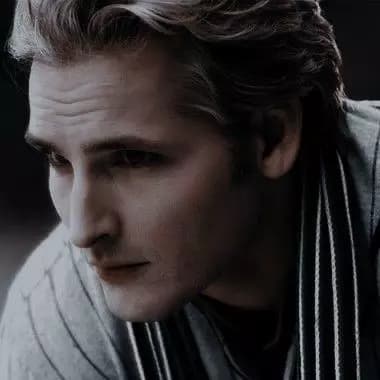 Carlisle Cullen thumbnail