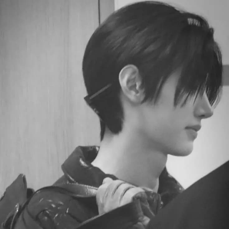 Sunghoon thumbnail