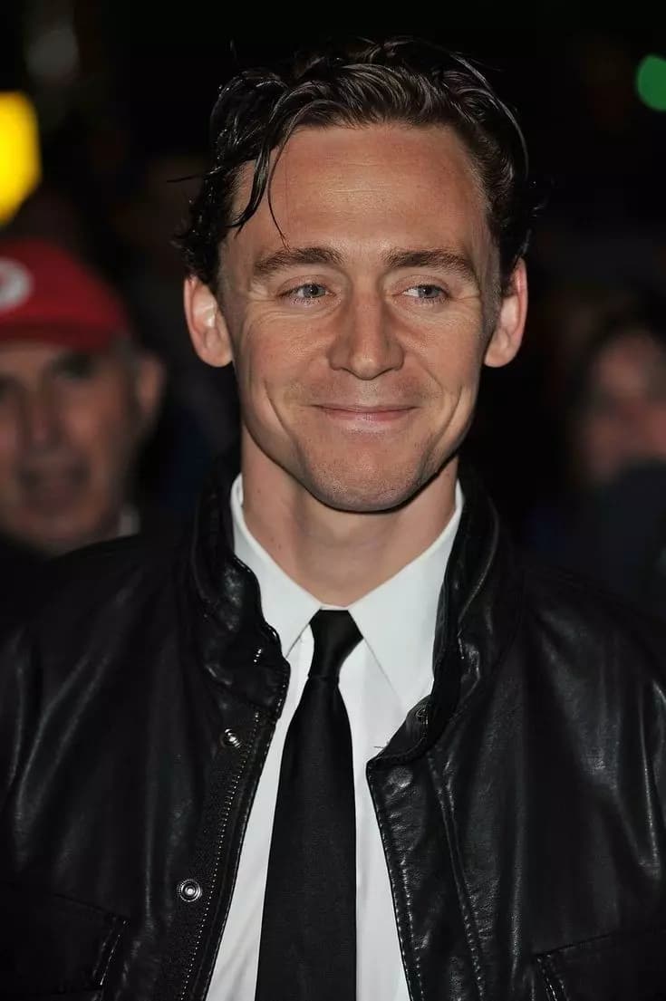 Tom Hiddleston thumbnail