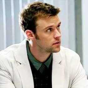 Robert Chase thumbnail