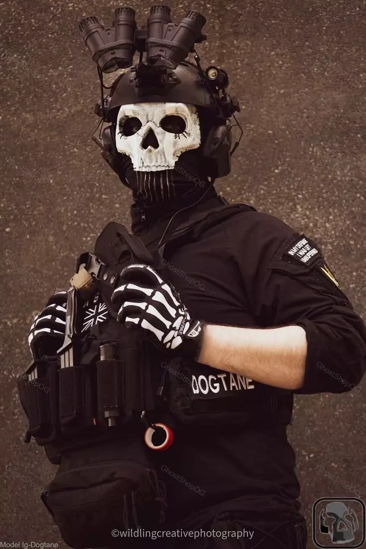 Ghost your Bodyguard (Omegavers) thumbnail
