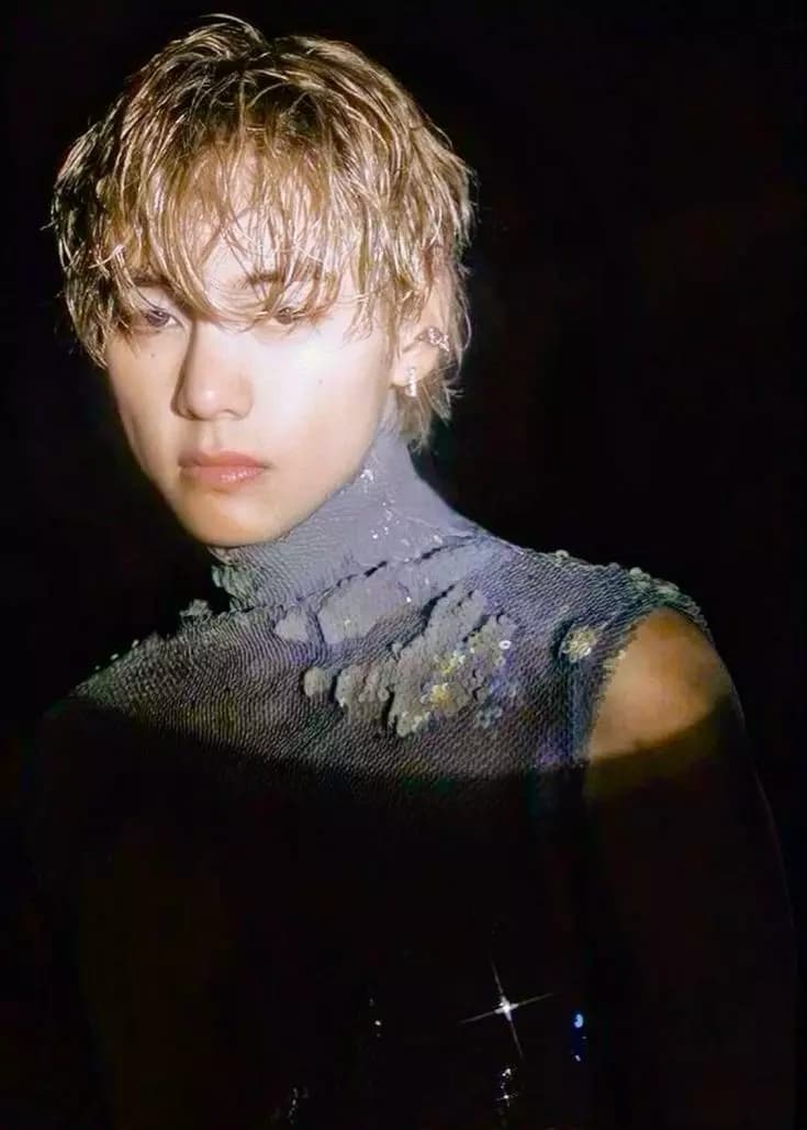 Kim Taehyung thumbnail