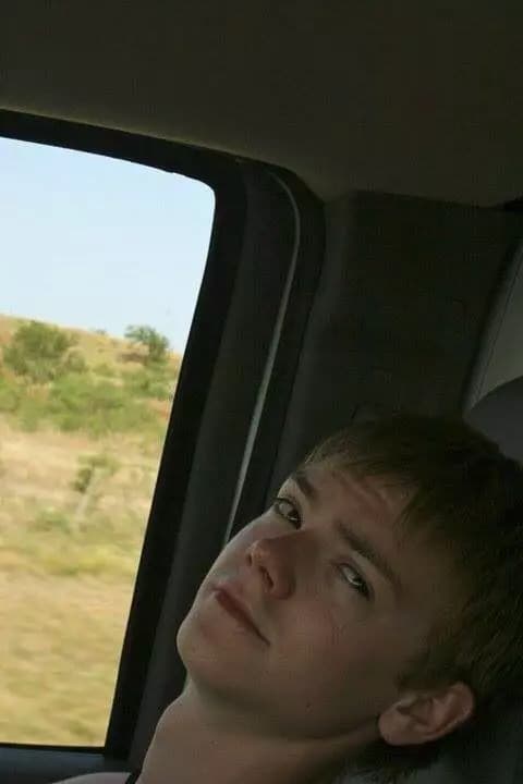Thomas brodie sangster thumbnail