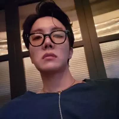Jung Hoseok thumbnail