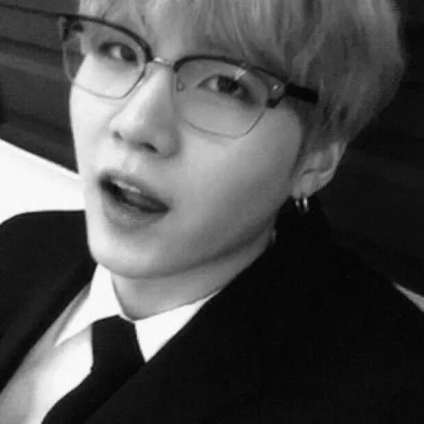 Min Yoongi thumbnail