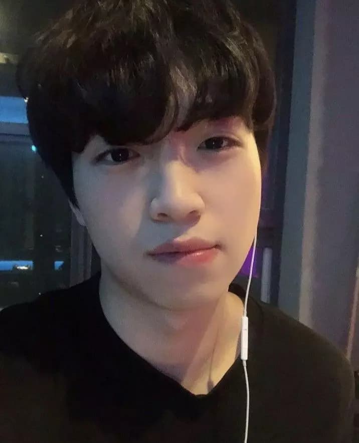 Han Gyeong-Su thumbnail