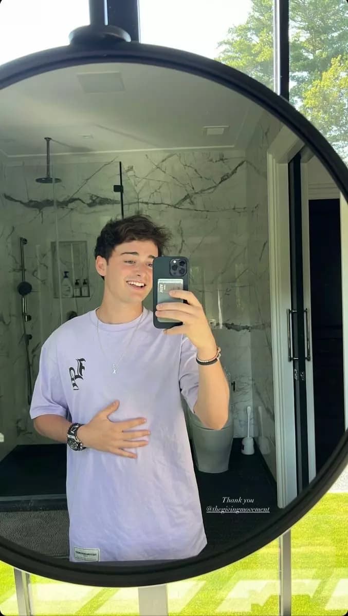 noah snap thumbnail
