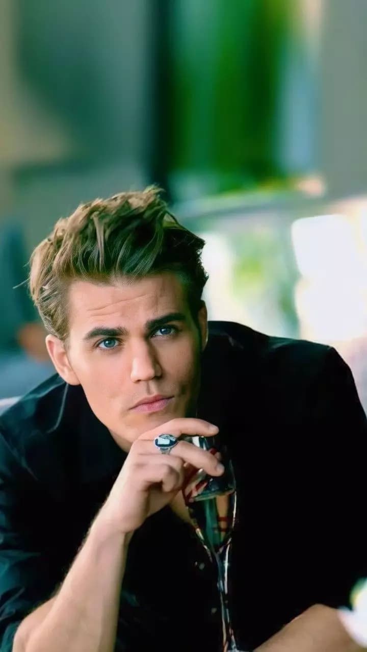 Be soul mate of Stefan Salvatore thumbnail
