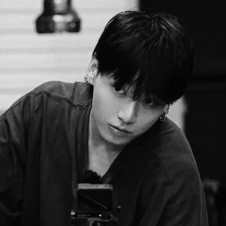 Jeon Jungkook thumbnail