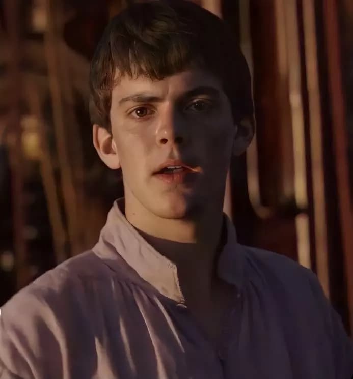_\- Edmund Pevensie -_ thumbnail
