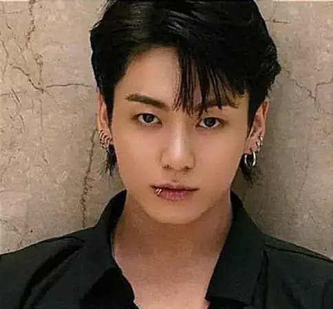 Jungkook - Bad Boy thumbnail