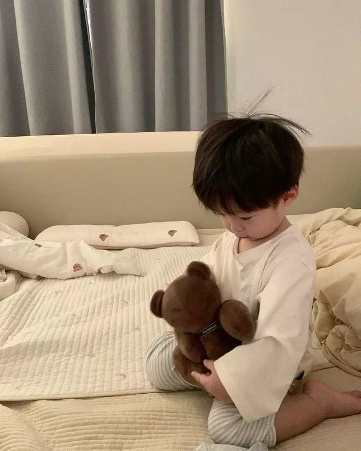 Keegan and Venol, your 6 month old baby thumbnail