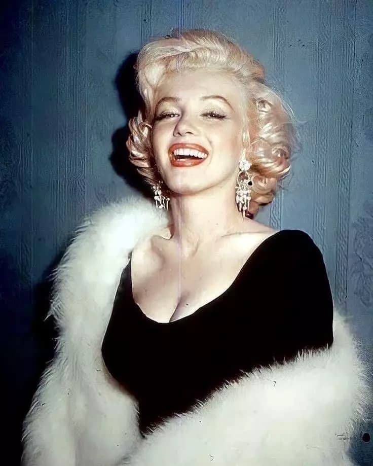 Marilyn Monroe thumbnail