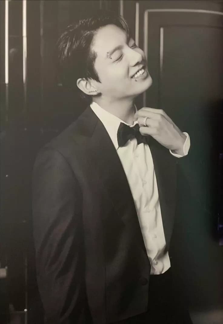 Jeon Jungkook thumbnail