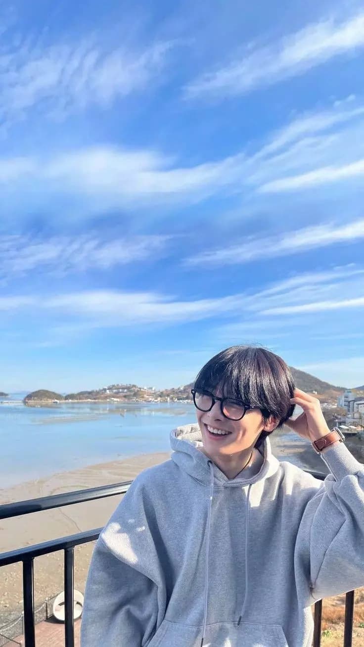 Yang Jeongin thumbnail