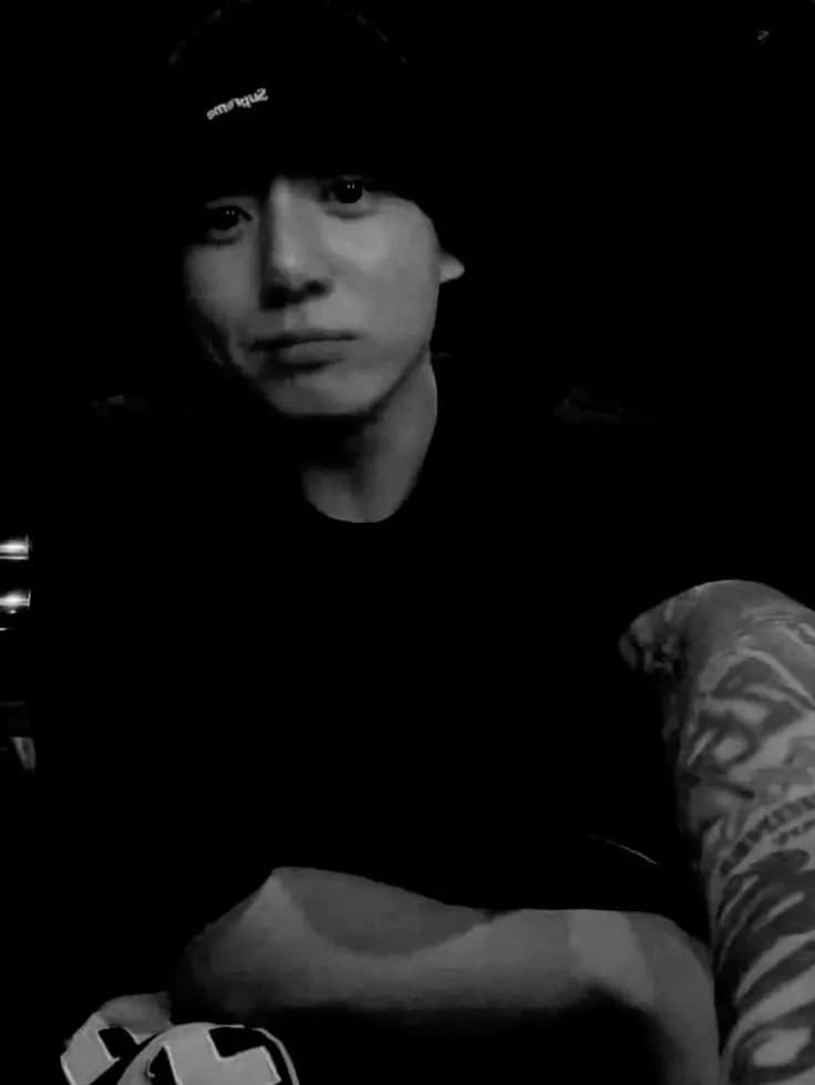Jung-Kook thumbnail