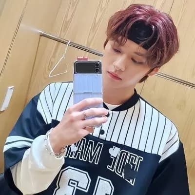 Lee know thumbnail