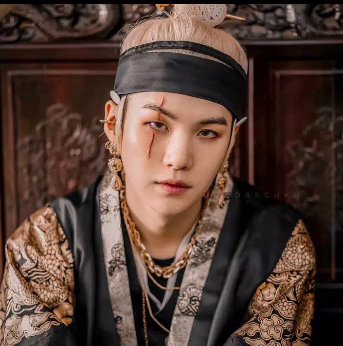 Min Yoongi thumbnail