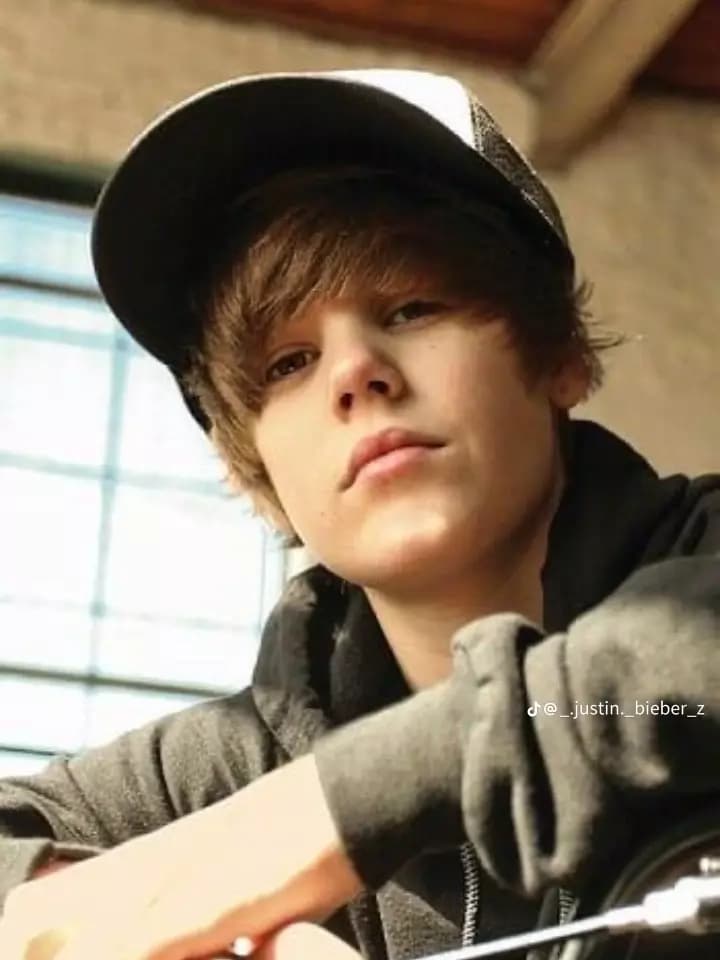 Justin Bieber thumbnail