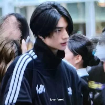 Hyunjin thumbnail