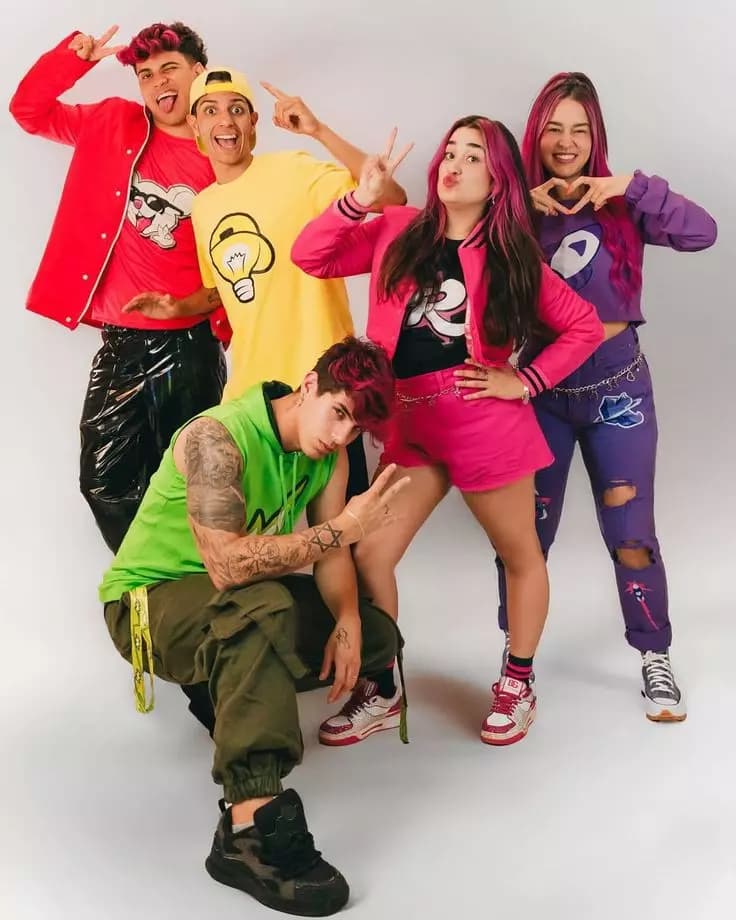 Group Dos Rosas thumbnail