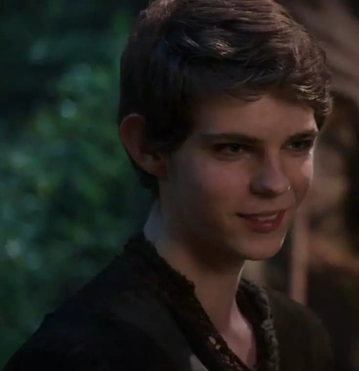 Peter Pan laid thumbnail