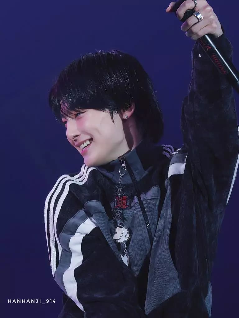 Jeongin thumbnail