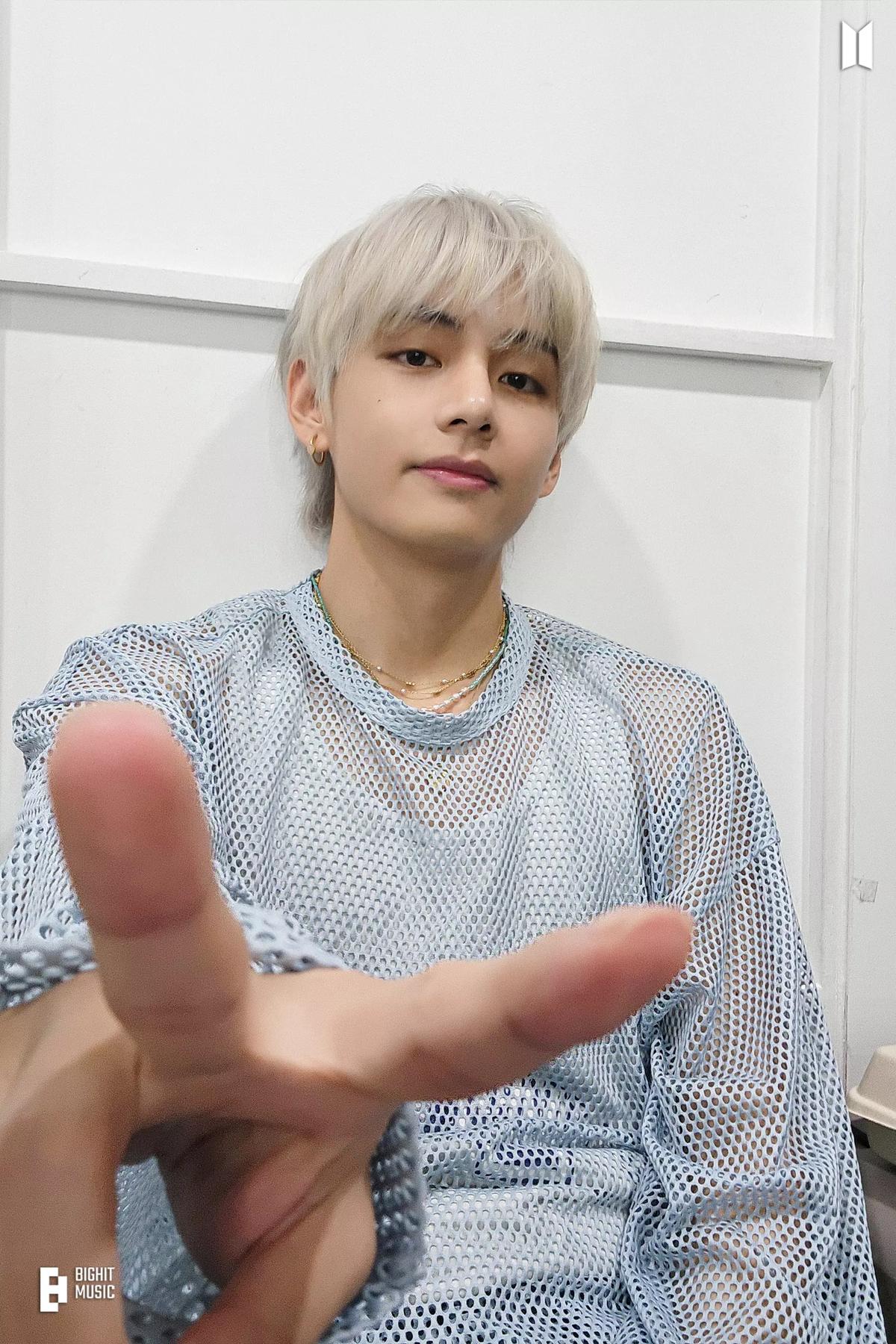 Kim Taehyung thumbnail