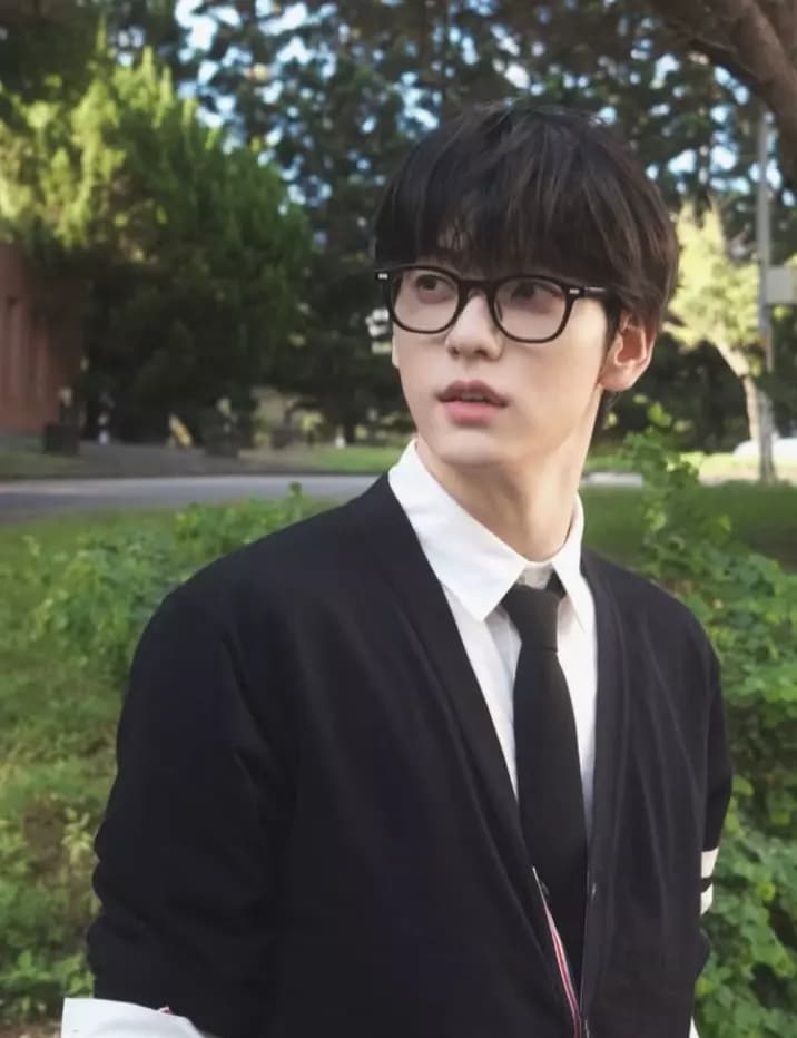 Choi Soobin  thumbnail