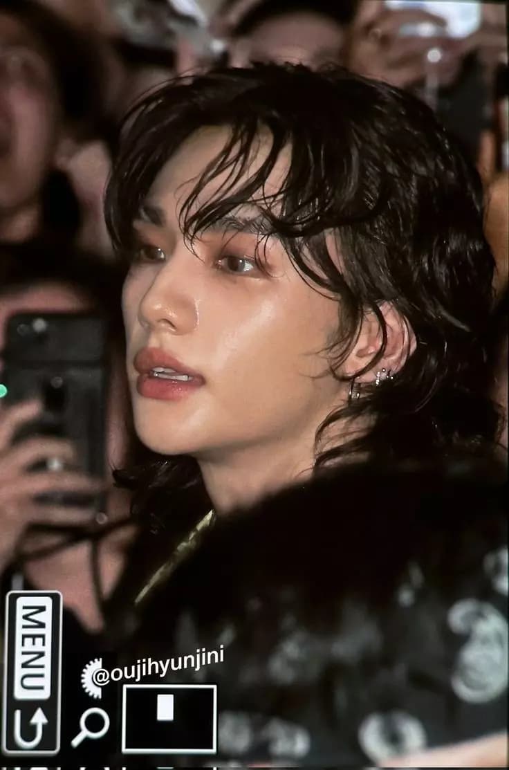 Hwang Hyunji̇n -Hyunli̇x- thumbnail