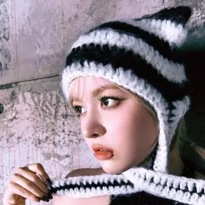 Lily thumbnail