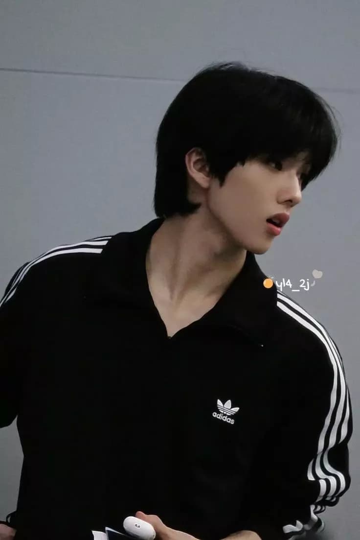Park Jisung thumbnail