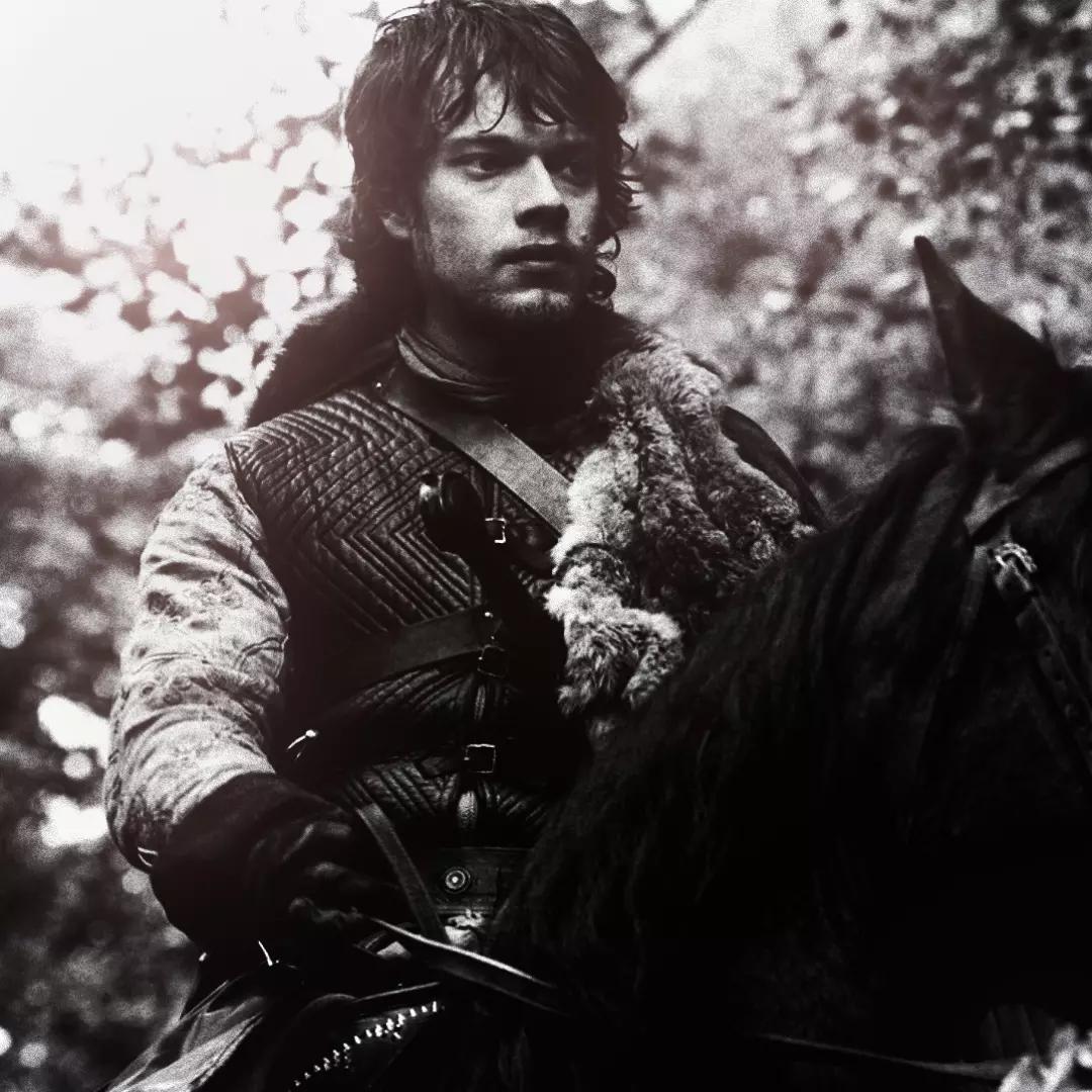 Theon greyjoy thumbnail